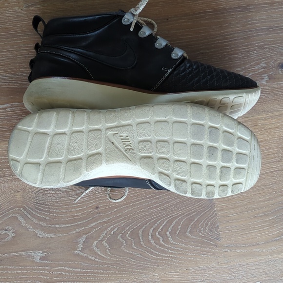 Nike Roshe Run Sneakerboot QS Quilted Men’s Size 11.5 Black - Picture 5 of 14